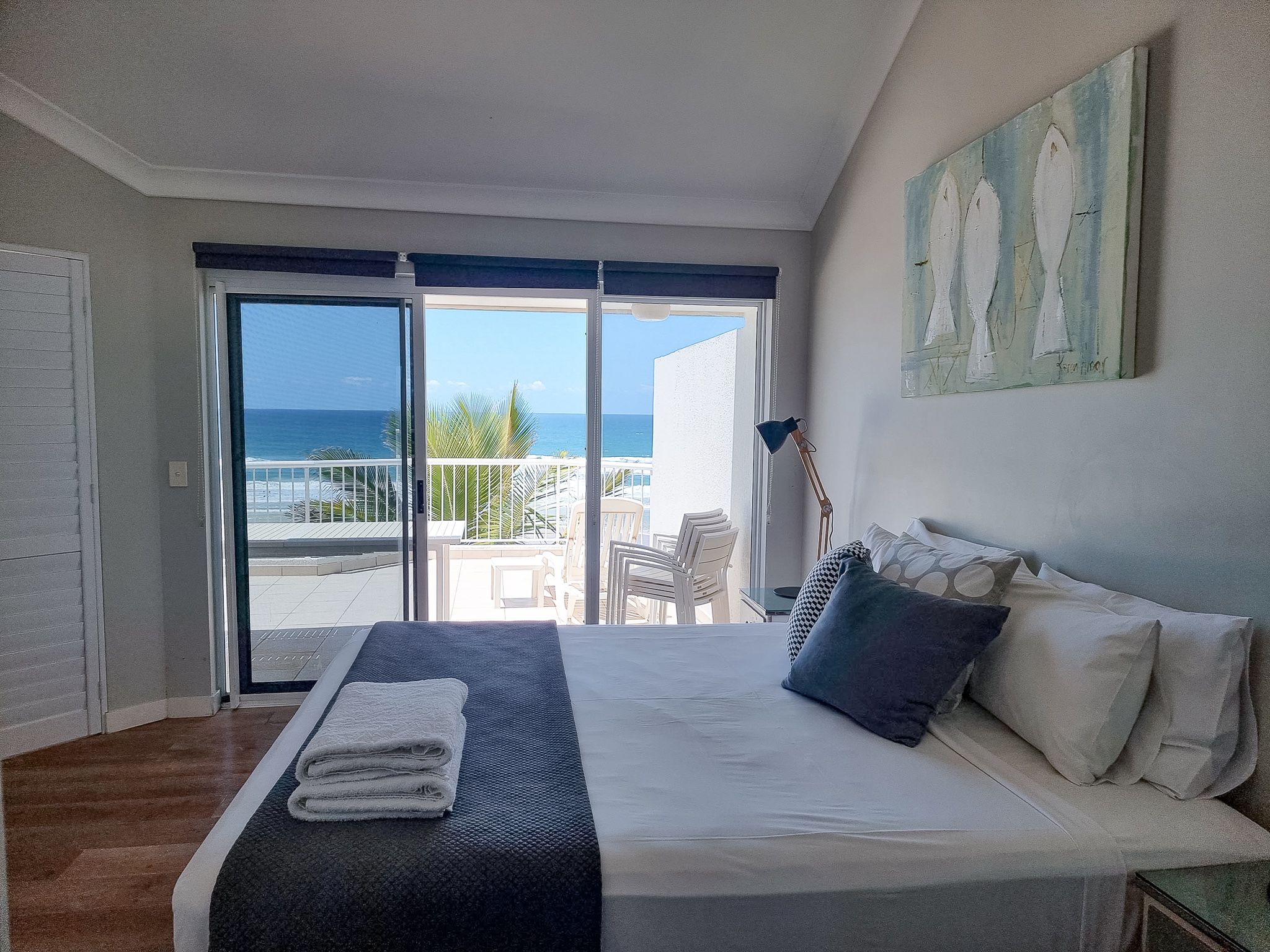 Apartment 26 - Ocean View Master Bedroom